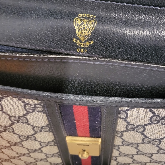 100% Authentic GUCCI LAPTOP BAG - Picture 4 of 15